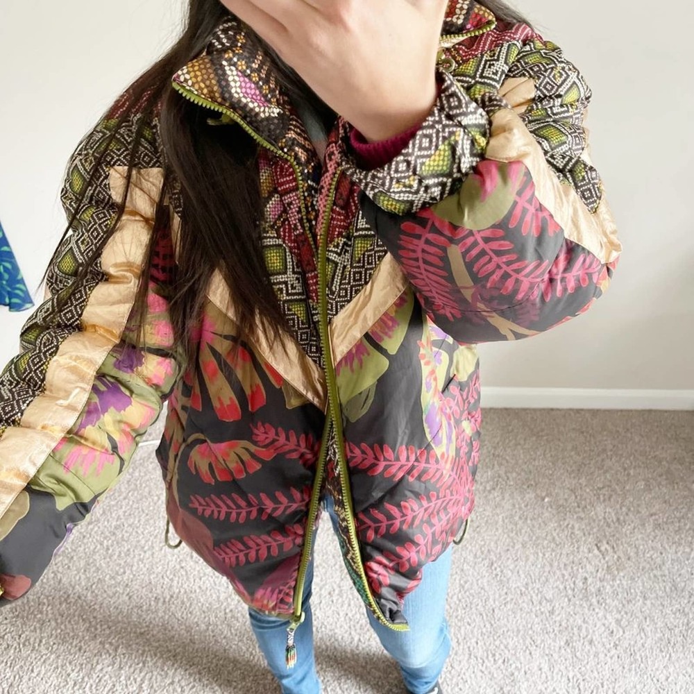 FARM RIO Tropical Rauti Reversible Metallic Puffer Jacket - Picture 4 of 8